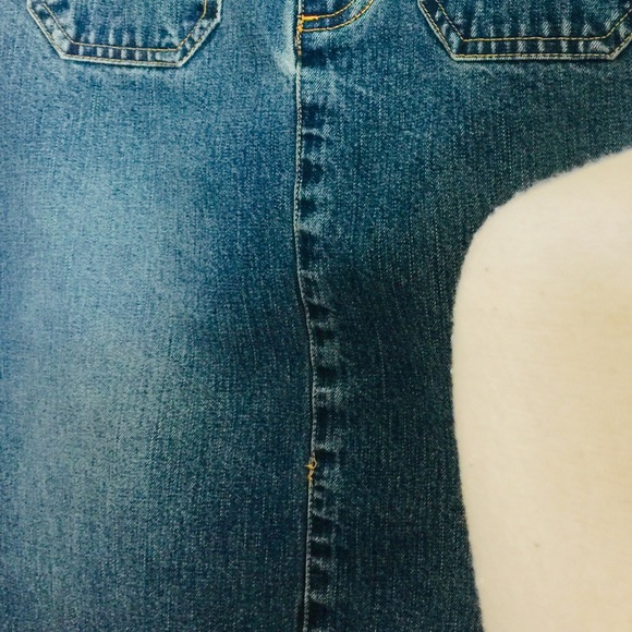 Old Navy Denim Skirt - Picture 9 of 9